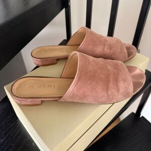 M. Gemi Womens Nuvola Pale Powder Pink Suede Mules Sandals Slip On Slides 39